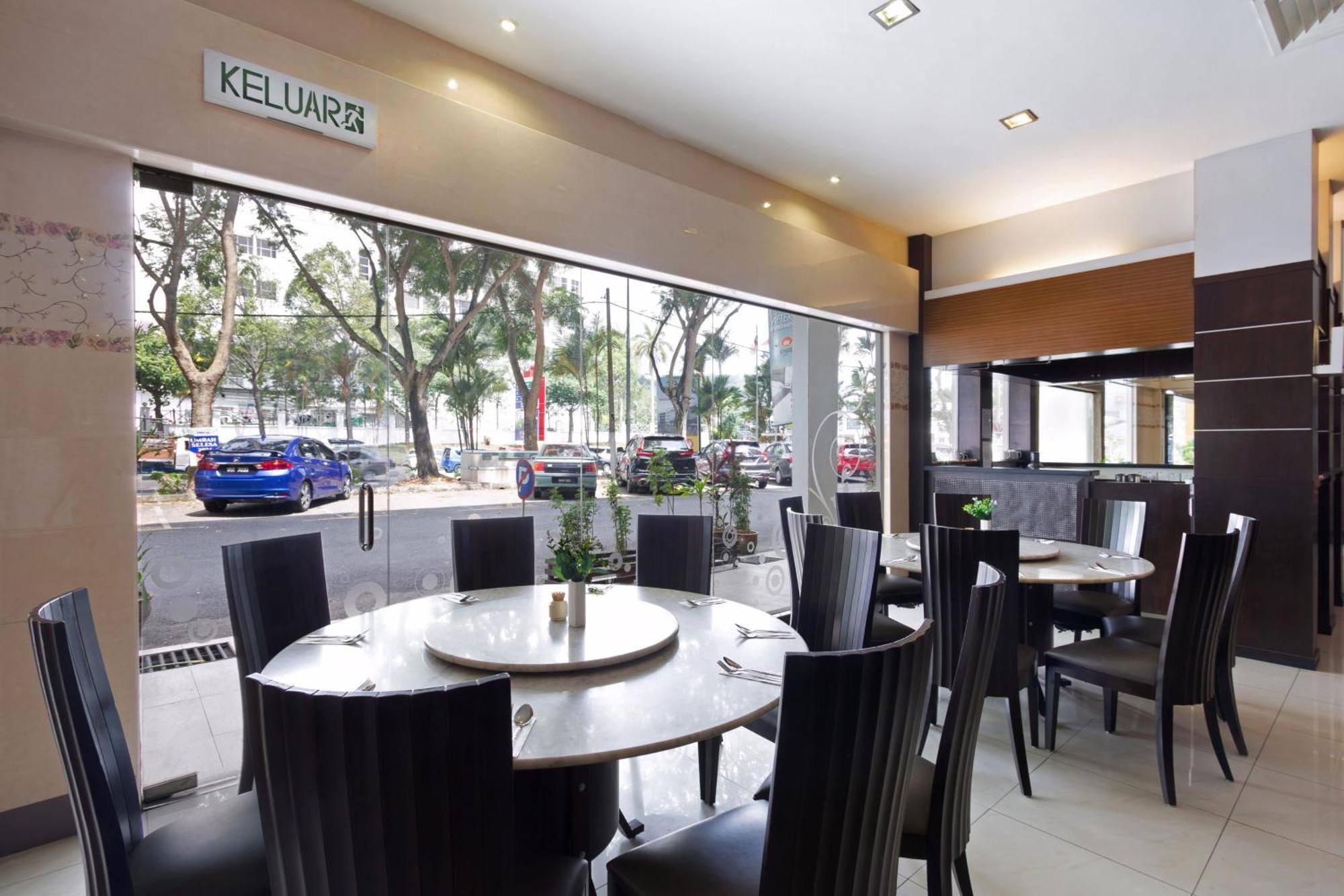 Kings Hotel Melaka Exterior photo